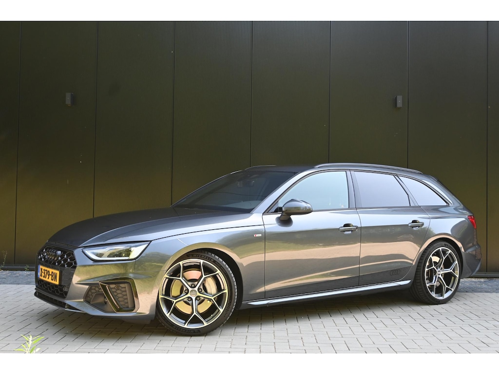 Audi A4 Avant 45 TFSI quattro S edition