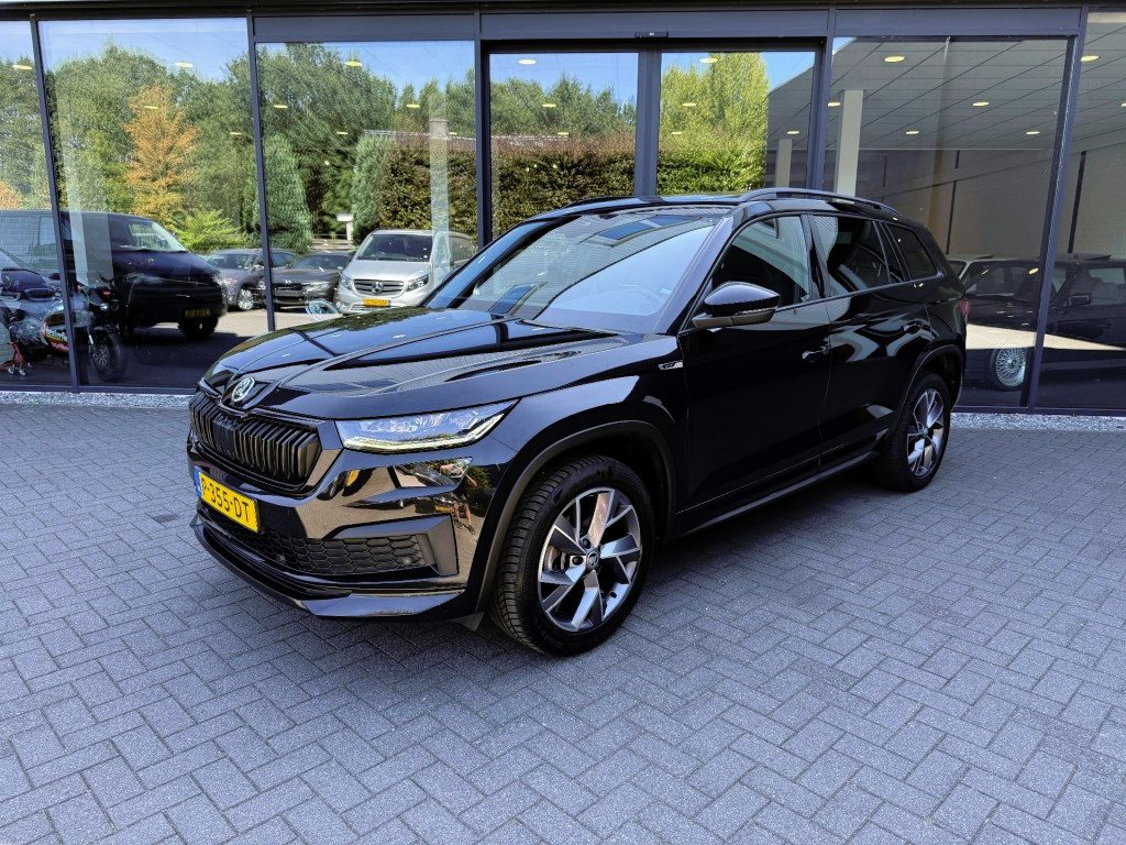 Skoda Kodiaq 1.5 TSI SportLine 7-Pers Facelift,Pano,LED,Stoel/stuurverw,Memory,Virtual,Camera
