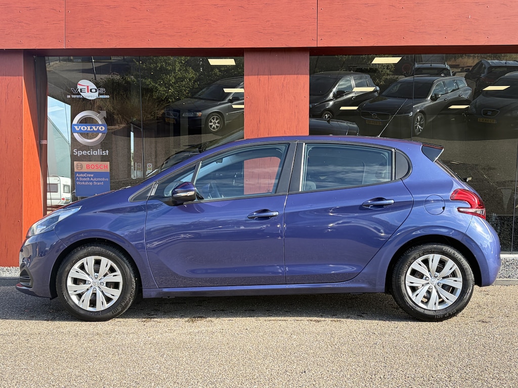 Peugeot 208 1.2 PureTech Active Automaat