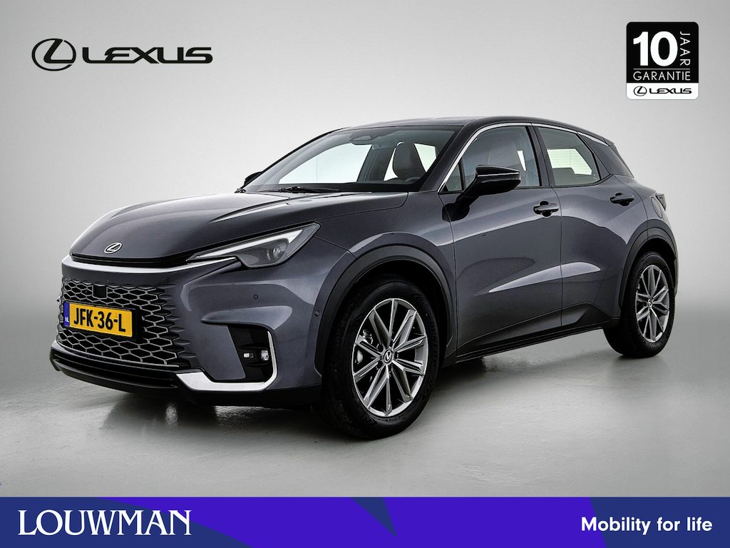 Lexus LBX Relax + Advanced Pack | BTW voertuig | Mark Levinson | Bruin Leder | Memory Seat | Stoel+Stuurverwarming | Head-Up Display | Blind Spot Monitor | Full LED Adaptive | Elektrische achterklep |