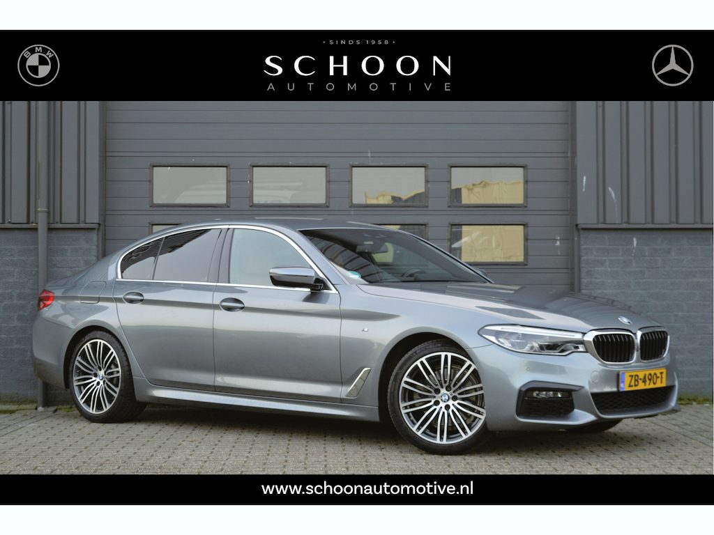 BMW 5-Serie 520i High Executive Edition | M-PAKKET | CAMERA | LED | KEYLESS | TREKHAAK |
