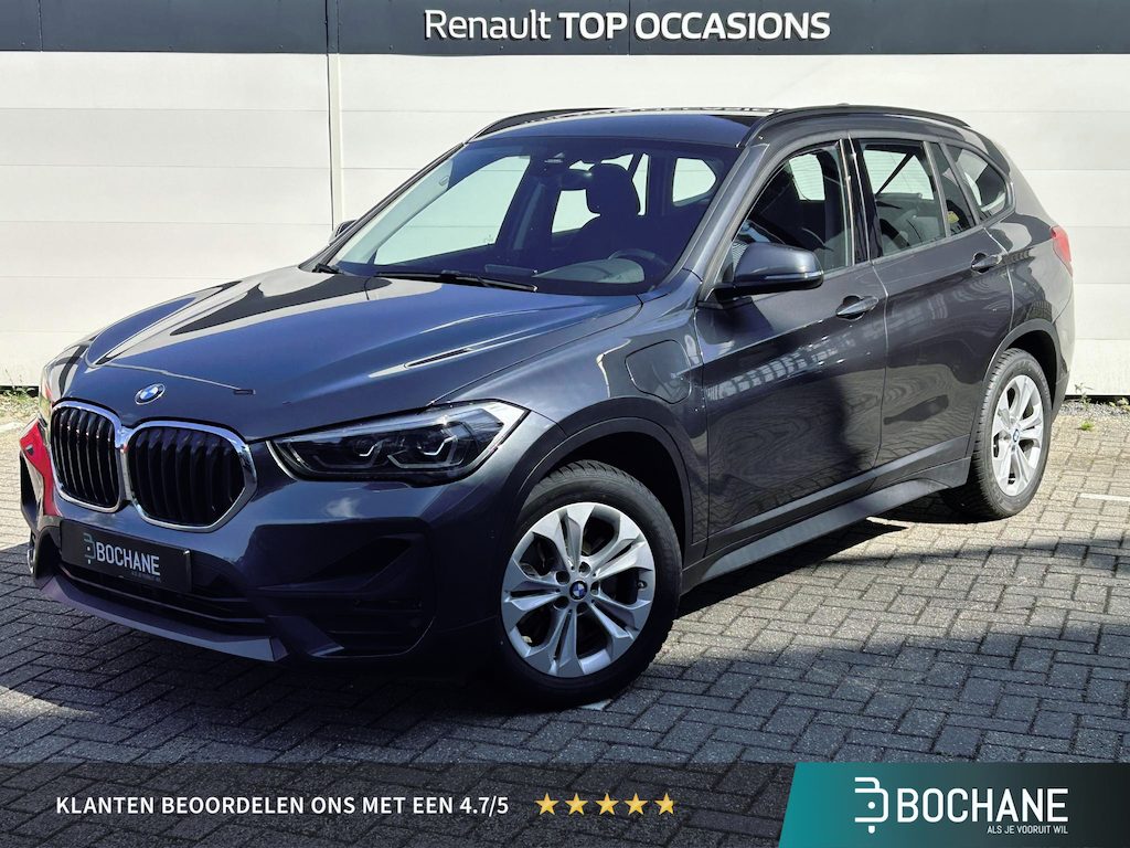 BMW X1 xDrive25e | Navigatie | Parkeersensoren Voor & Achter | Elektrische Achterklep | Climate Control |