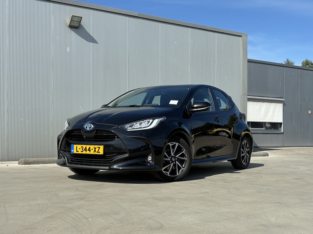 Toyota Yaris 1.5 Hybrid Dynamic Automaat | Achteruitrijcamera | Cruise control adaptief | Keyless entry & start |