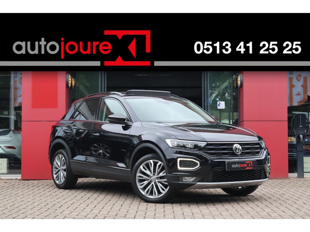 Volkswagen T-Roc 1.5 TSI DSG 150pk Sport | Origineel NL | Panoramadak | Virtual Cockpit | ACC | Black Edition |