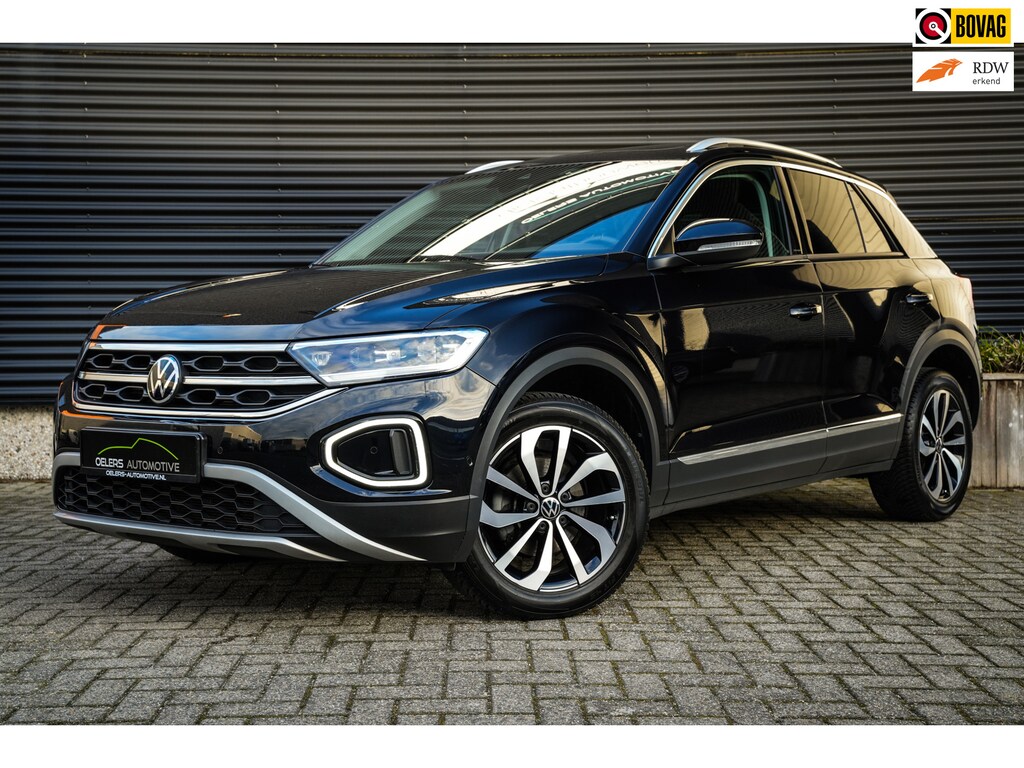 Volkswagen T-Roc 1.5 TSI Style Aut. | ACC | Panoramadak | CarPlay | PDC met camera | Stoelverw. | IQ Led |1e eig. |