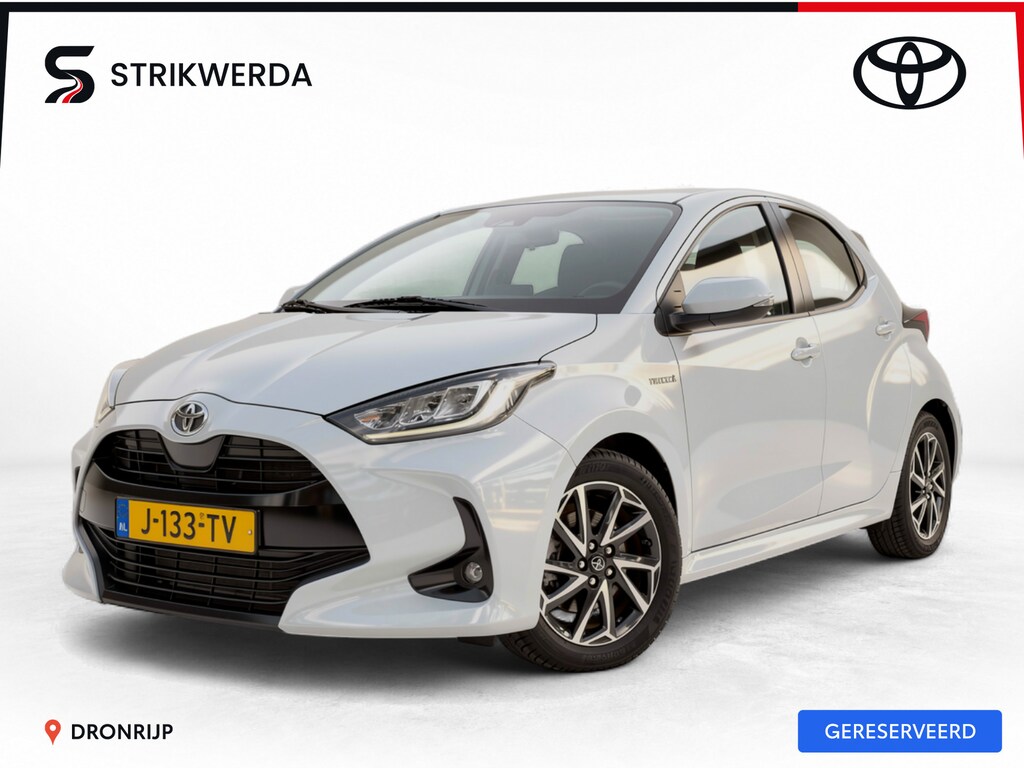 Toyota Yaris 1.5 Hybrid Dynamic | Nieuwe All seaons | Parelmoer | Camera | Keyless | ACC | Navi | Carplay