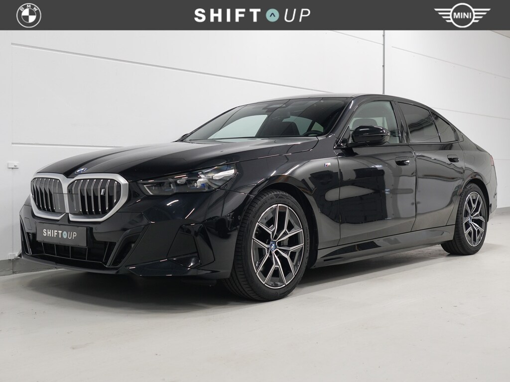 BMW i5 eDrive40 M-Sport | Panoramadak | CoPilot | Harman Kardon
