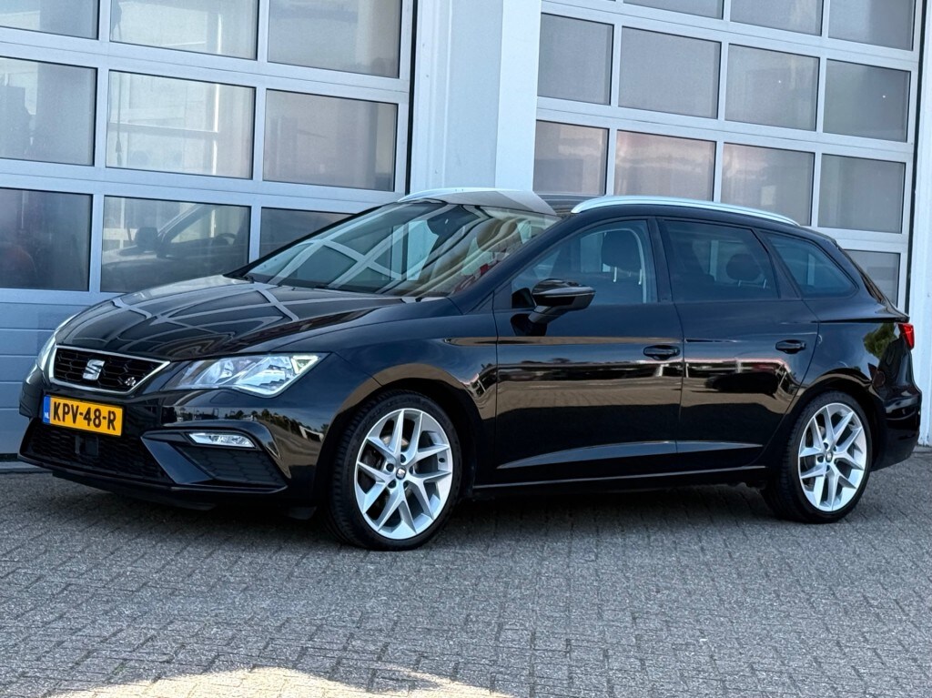 SEAT Leon 1.5 TSI 150PK FR AUT. Navi Virtueel Pdc Trekhaak NW APK!