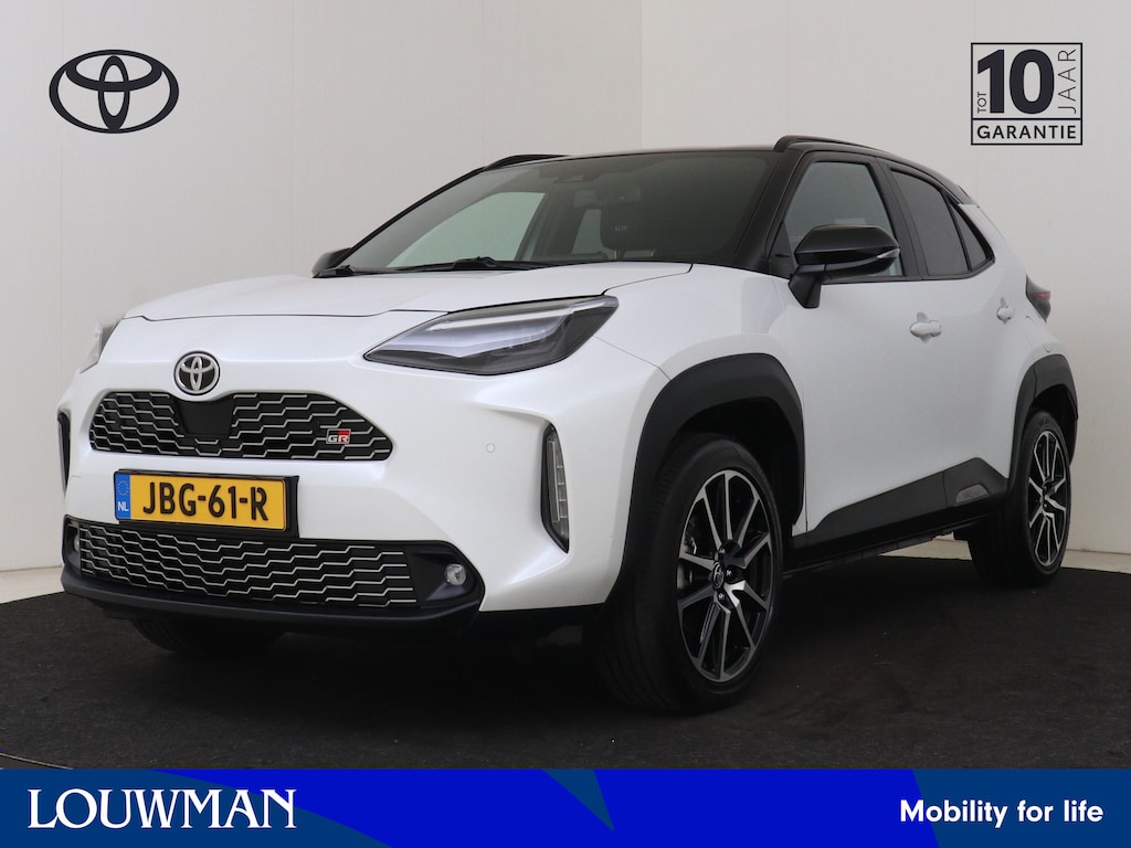 Toyota Yaris Cross 1.5 Hybrid GR Sport Limited | Dealer Onderhouden | Parkeersensoren voor+achter | Stoelverwarming | Draadloze telefoonlader | Navigatie | Apple CarPlay/Android Auto | Cruise Control Adaptive |