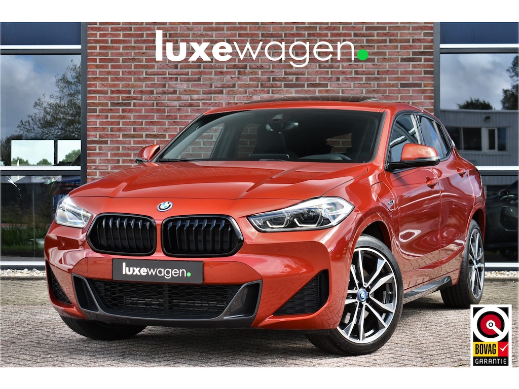 BMW X2 xDrive25e M-Sport | Pano | HUD | Sunset orange | 19 inch | Camera
