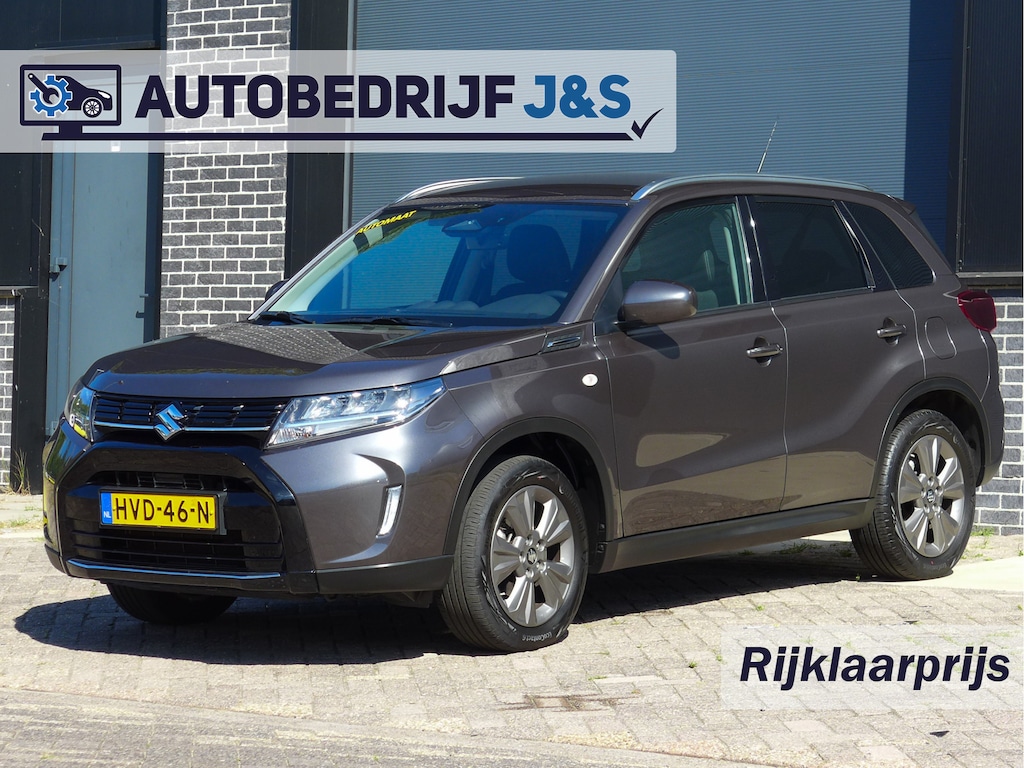Suzuki Vitara 1.5 Hybrid Select Automaat Rijklaarprijs! | Tot 10 jaar Garantie | Onderhoudsbeurt | Mobiliteitservice |
