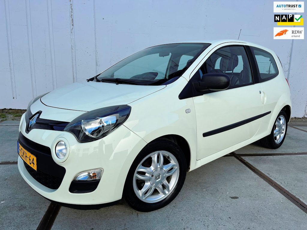 Renault Twingo 1.2 16V Parisienne Airco | bluetooth muziek en telefonie | Lm velgen | Orig.NL-auto | NAP | isofix | USB en Aux