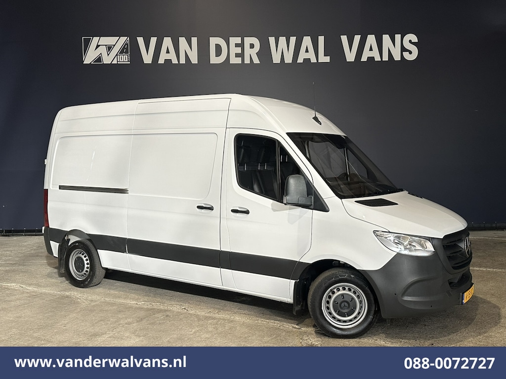 Mercedes-Benz Sprinter 315 CDI 150pk L2H2 Euro6 Airco | Camera | Apple Carplay | Cruisecontrol | Chauffeursstoel Android Auto, Parkeersensoren, Leder, Bijrijdersbank