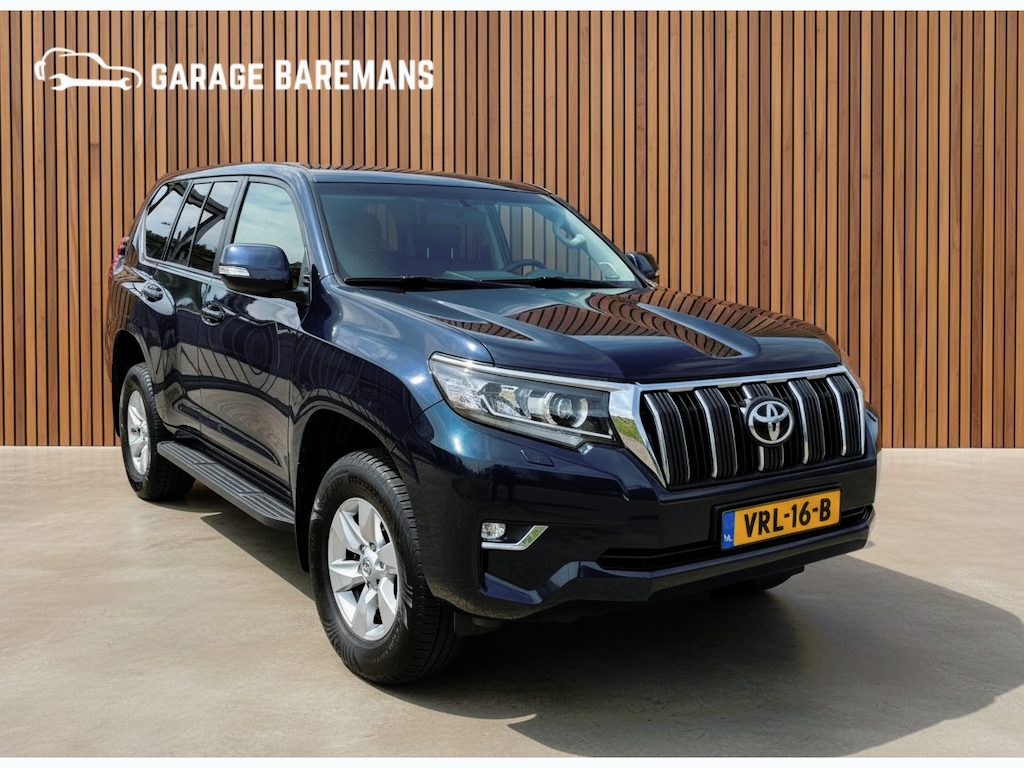 Toyota Land Cruiser 150 2.8 D-4D-F Challenger Window Van 204 PK