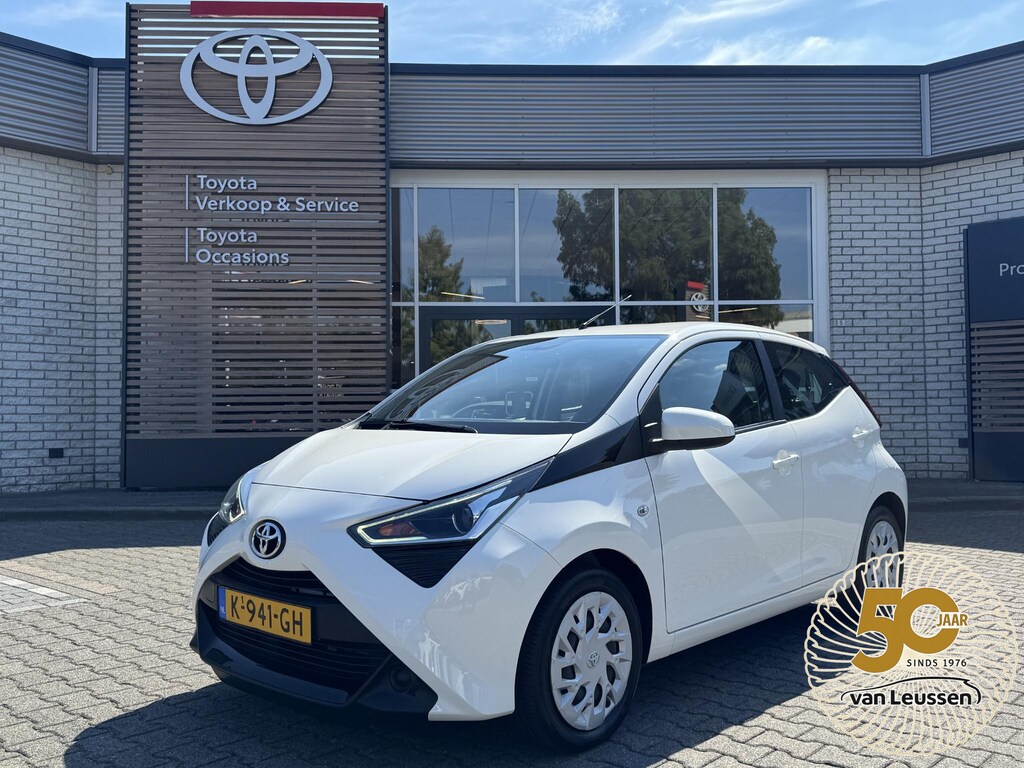 Toyota Aygo 1.0 VVT-i X-PLAY APPLE/ANDROID CAMERA AIRCO NL-AUTO EL-RAMEN/SPIEGELS