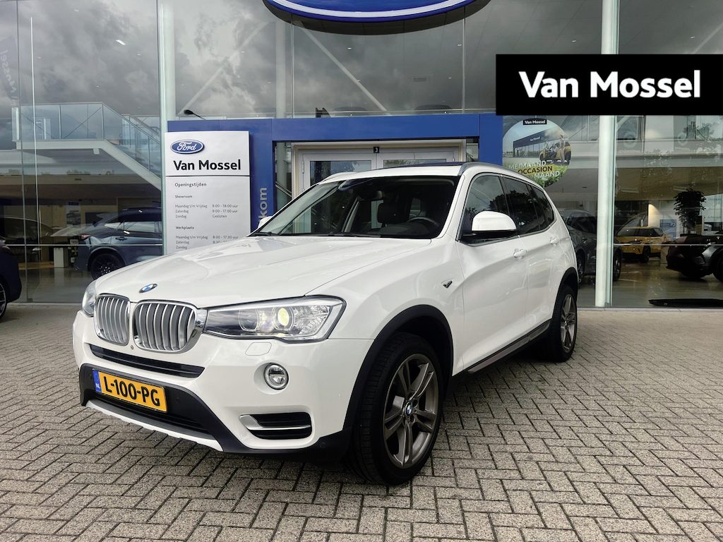 BMW X3 xDrive28i Centennial High Executive | Head-up | Panoramadak | Camera voor+achter | Elek. Achterklep | Bi-Xenon | Flippers | Stoelverwarming | Elek. Stoelen met Memory voor bestuurder