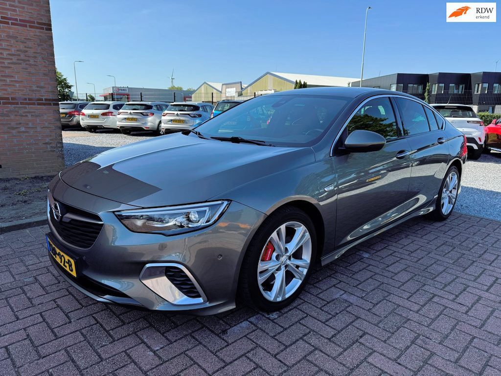 Opel Insignia GRAND SPORT 2.0 BiTurbo 4x4 GSi Exclusive