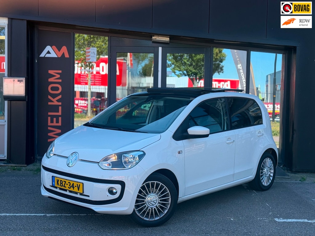 Volkswagen Up! 1.0 high up! BlueMotion | Pano | Cruise | Airco