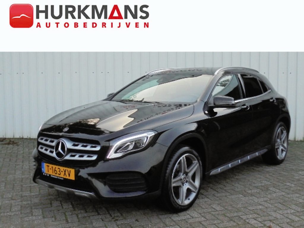 Mercedes-Benz GLA 180 AUTOMAAT BUSINESS AMG PACK 84.479 KM !!