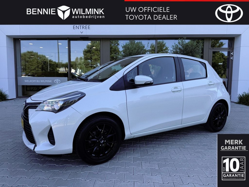 Toyota Yaris 1.3 VVT-i Aspiration | Trekhaak | All Seasons