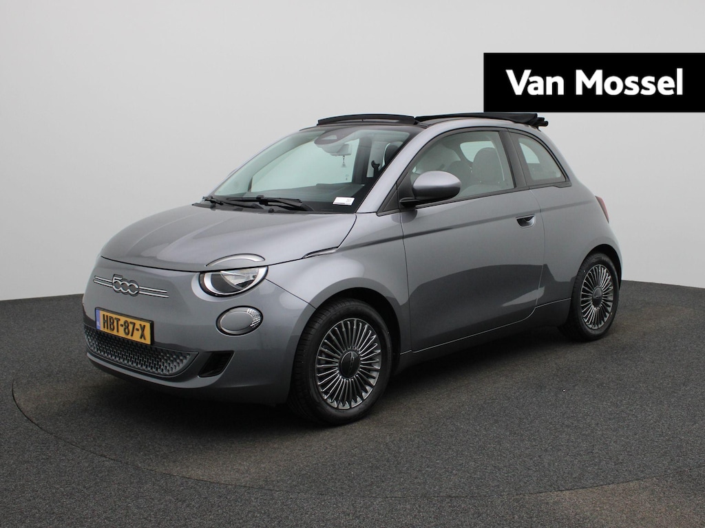 Fiat 500C RED 42 kWh | APPLE CARPLAY | ANDROID AUTO | STOELVERWARMING | PARKEERSENSOREN ACHTER | KEYLESS | DAB RADIO | LICHTMETALEN VELGEN | CRUISE CONTROL |