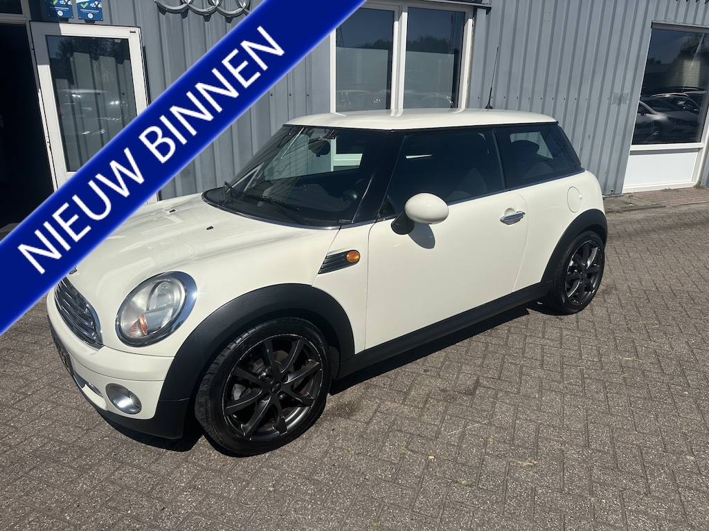 MINI Cooper 3-Deurs 1.6 Pepper