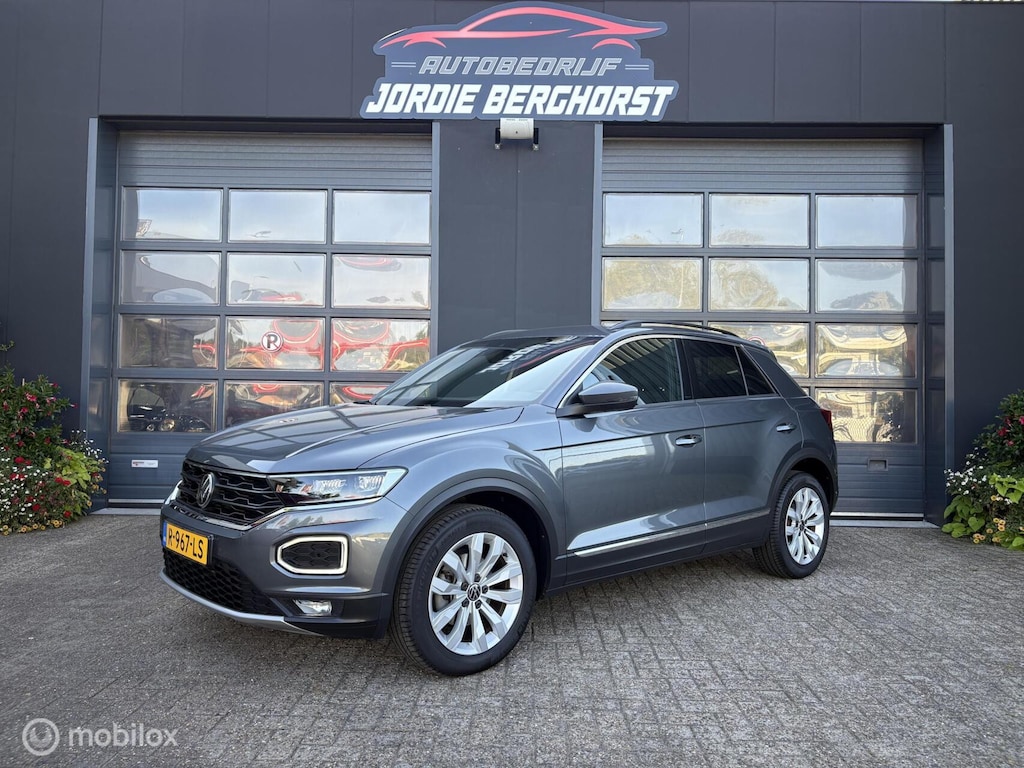 Volkswagen T-Roc 1.5 TSI Sport Business R Automaat