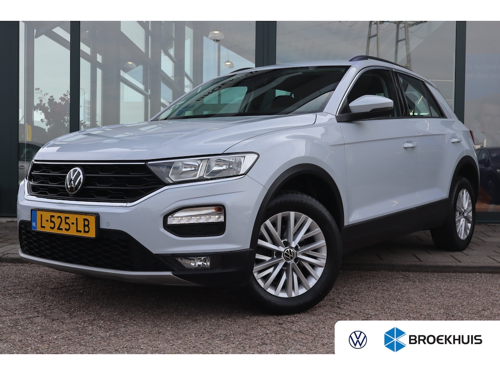 Volkswagen T-Roc 1.5 TSI Style| TREKHAAK | AUTOMAAT | 16"LMV | Bluetooth telefoonvoorbereiding | Bots waarschuwing systeem | Chroom delen exterieur