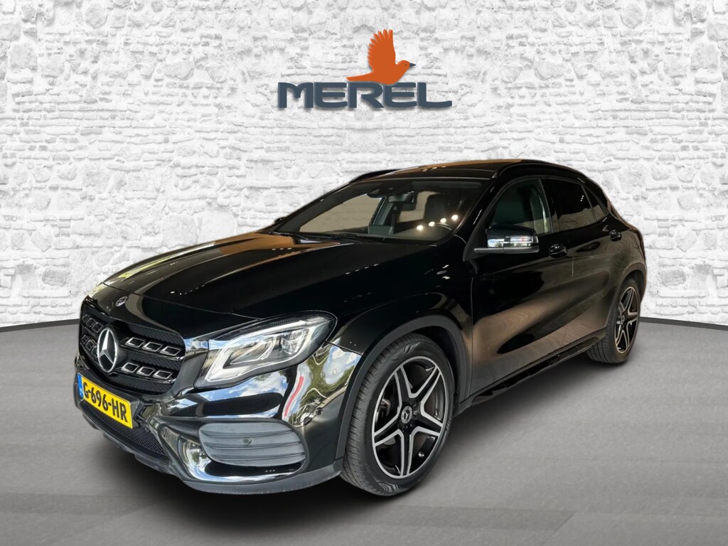 Mercedes-Benz GLA 180 Business Solution AMG | Pano | Night | Keyless | Camera
