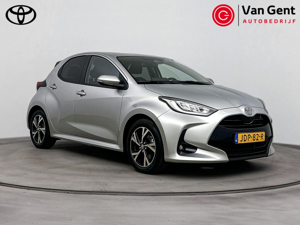 Toyota Yaris 1.5 Hybrid 115 Dynamic | Apple Carplay / Android Auto | Keyless | Adaptive Cruise | Clima | Camera | 16 inch