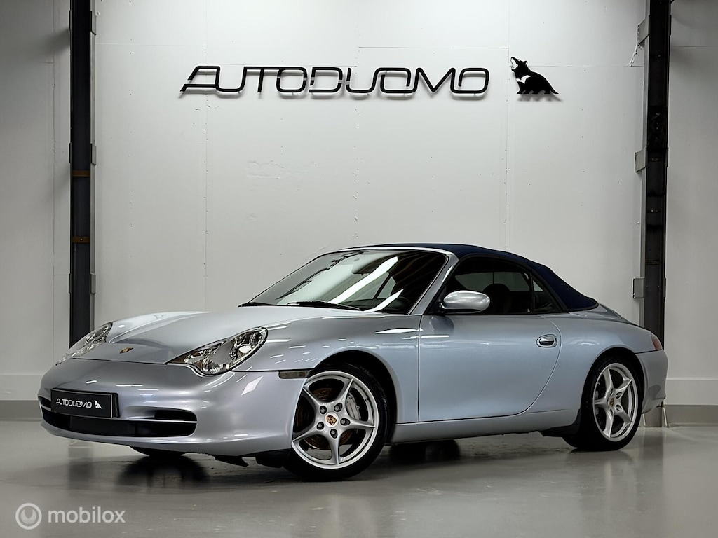 Porsche 911 Cabrio 3.6 Carrera 4