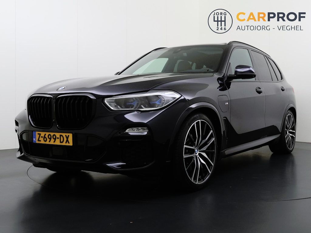 BMW X5 xDrive45e High Executive M-Sport | Trekhaak | Panoramadak | Harman Kardon | Laser | 360 Camera |