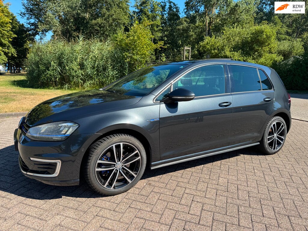 Volkswagen Golf 1.4 TSI GTE|204pk|Ecc|Pano|Cruise|Navi|Camera