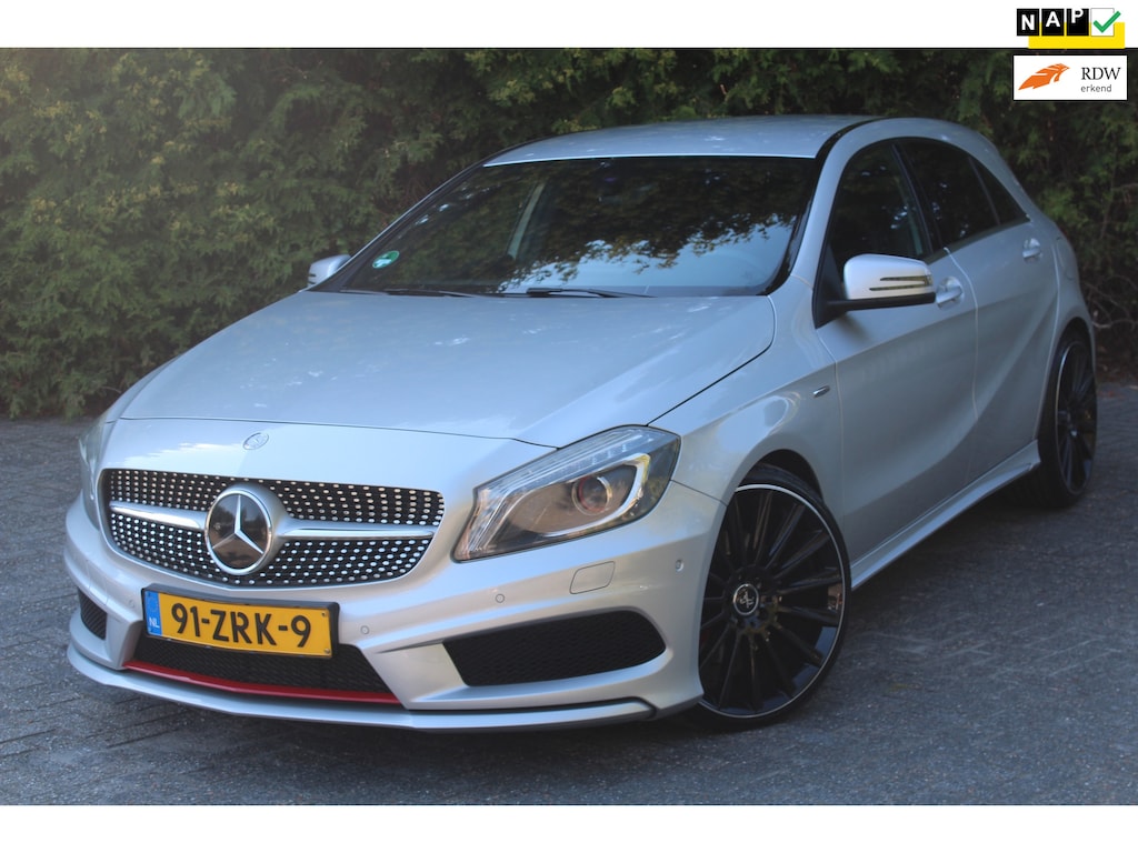 Mercedes-Benz A-klasse 250 Sport Ambition AMG-pakket | Memory | Parkeercamera | Alcantara | Trekhaak