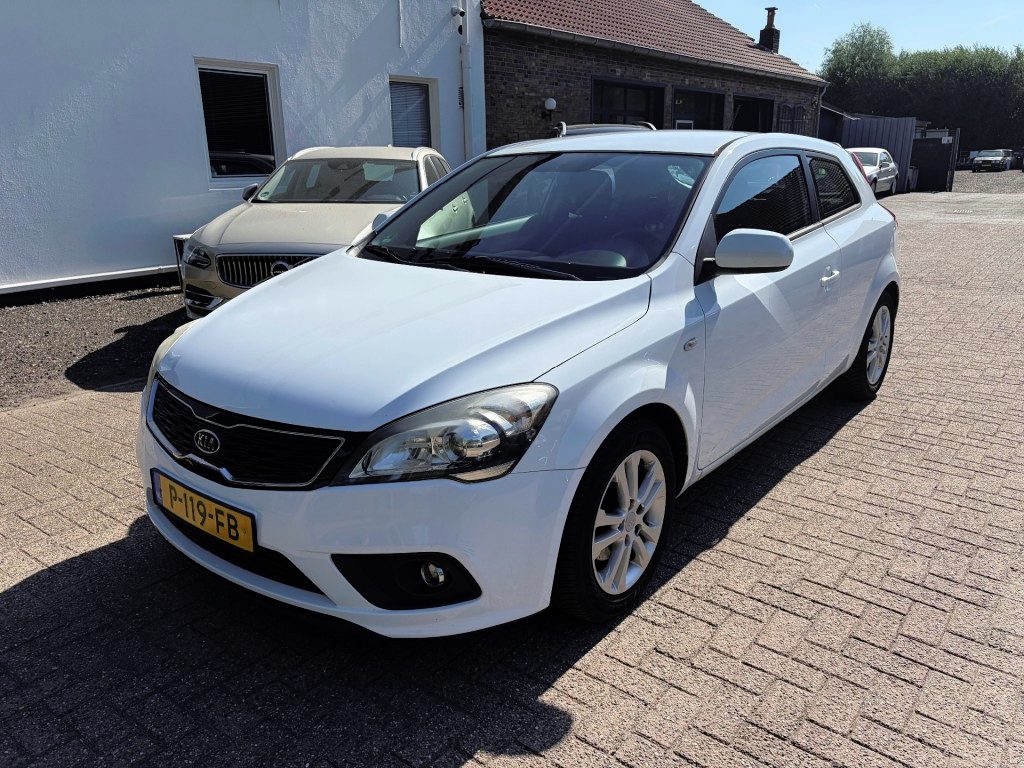 Kia Ceed 1.6 CVVT Brooklyn