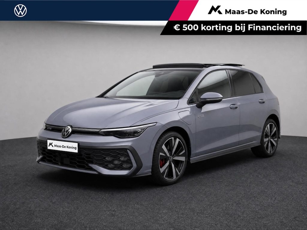 Volkswagen Golf 1.5 272pk DSG eHybrid GTE · Panoramadak · 360 Camera · Dodehoek Detectie · Stoel-& Stuurverwarming · 17'' Inch · Garantie t/m 18-11-2030 of 100.000km
