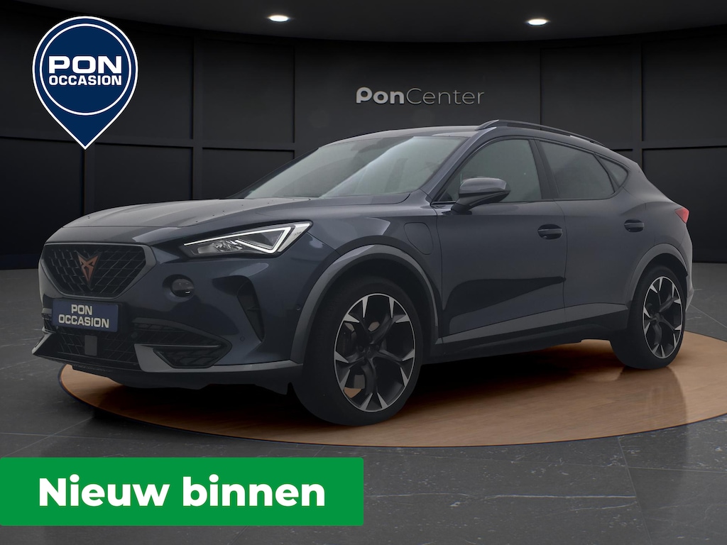 CUPRA Formentor 1.4 e-Hybrid 245PK VZ | Trekhaak | Navigatie | 19" | Stuur-/Stoelverwarming |