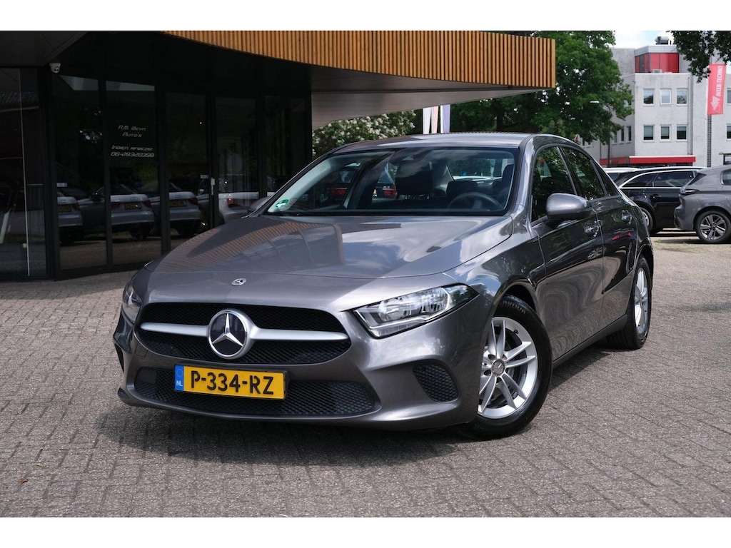 Mercedes-Benz A-klasse 180|Rijklaar|Camera|Apple Carplay|Android Auto|LaneAssist|Regensensor