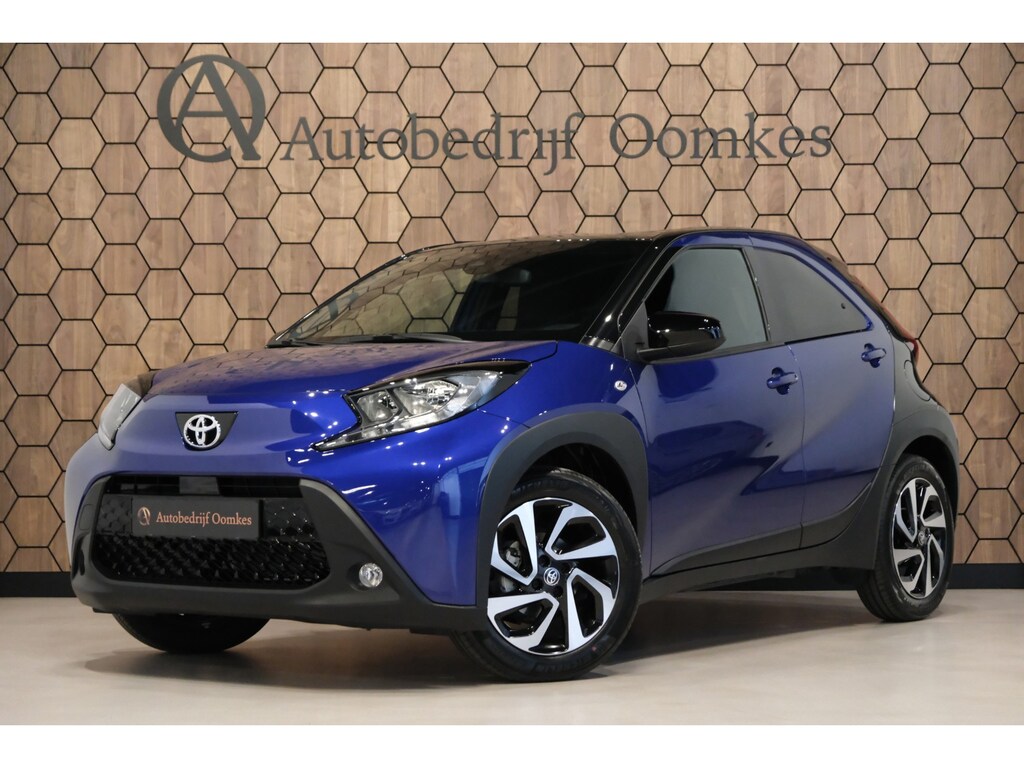 Toyota Aygo X 1.0 VVT-i MT *TeamPlayer* 11.440km!! Apple Carplay + Camera ALS NIEUW