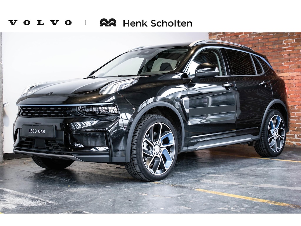 Lynk & Co 01 | Panoramadak | Trekhaak | Verwarmbare voorstoelen | 360° Parkeer camera | Adaptieve cruise control | Apple carplay/Android auto | Keyless Entree | Electrische bedienbare voorstoelen |