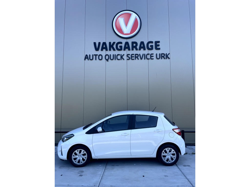 Toyota Yaris 1.0I ACTIVE