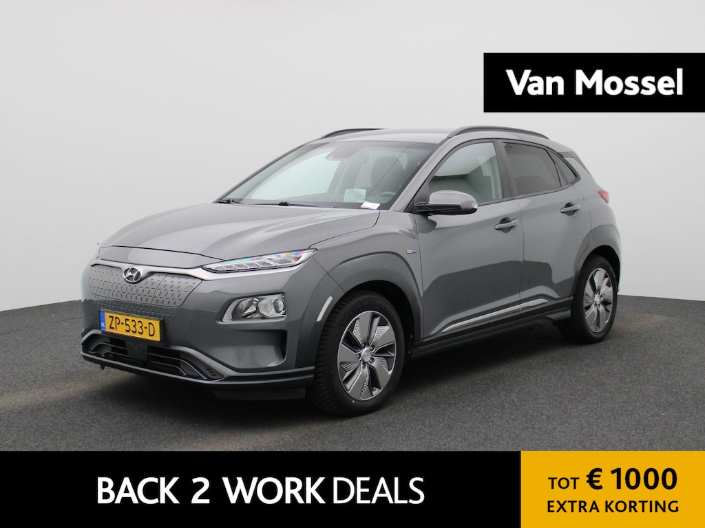 Hyundai Kona Electric EV Fashion 64 kWh | SOH 98,2% | APPLE CARPLAY | ANDROID AUTO | STOELVERWARMING | HEAD-UP DISPLAY | HALF-LEDER | ACHTERUITRIJCAMERA | PARKEERSENSOREN | NAVIGATIE | DAB RADIO | RIJSTROOKHULP |
