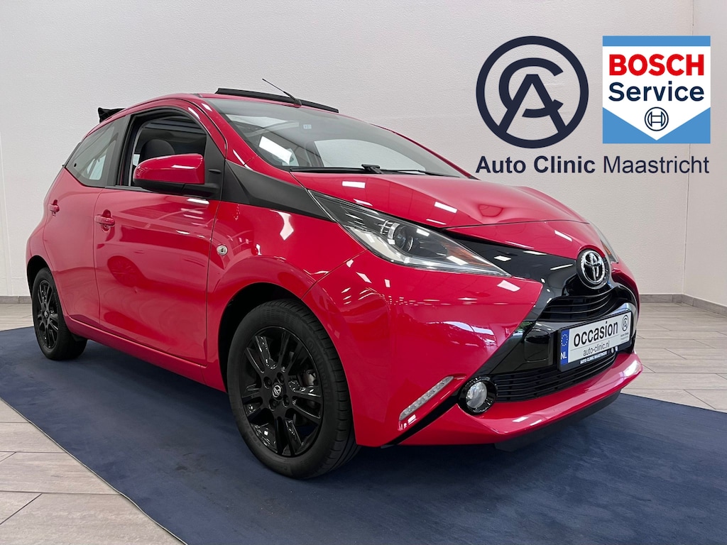 Toyota Aygo 1.0 VVT-i X-Sport Cabrio | Lage km-stand | Open dak / Camera / Multimedia /