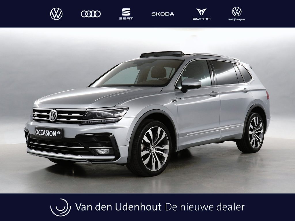 Volkswagen Tiguan Allspace 1.5 TSI 150pk DSG Highline Business R 7p. / Panoramadak