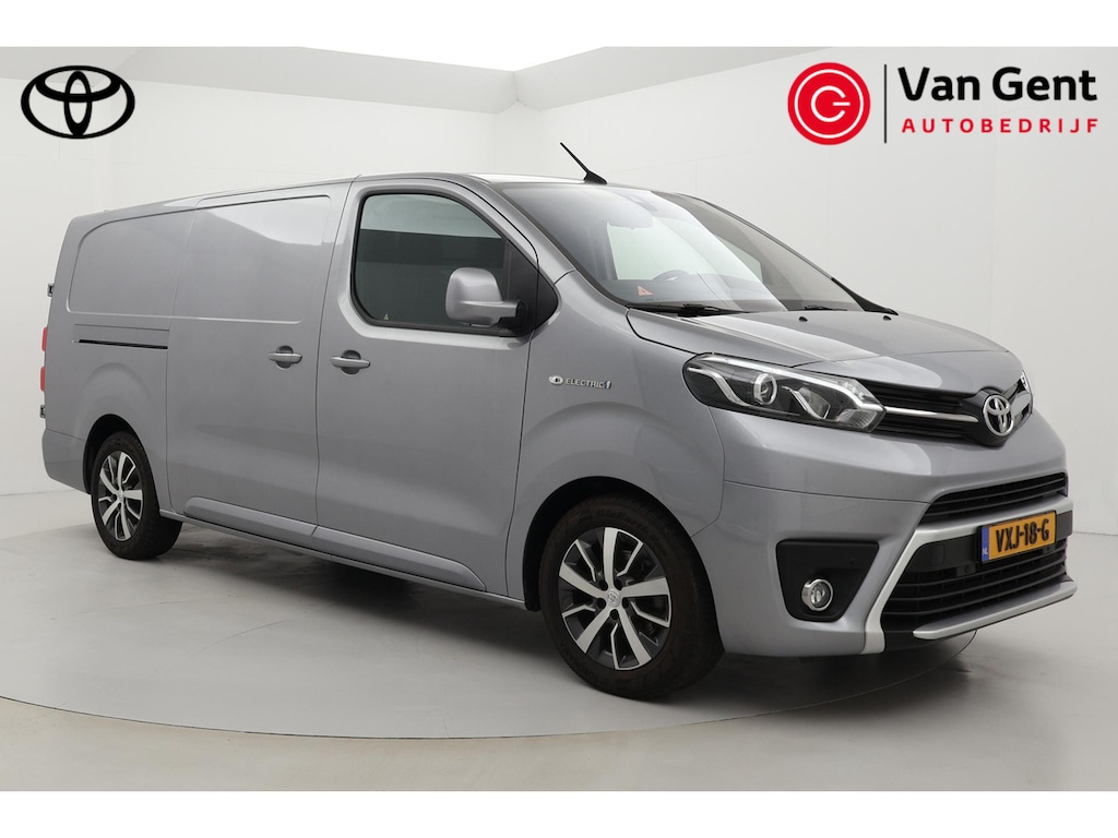 Toyota PROACE Electric Worker Professional Extra Range Long 75 kWh | Trekhaak | Keyless | Stoelverwarming | Navigatie | Parkeersensoren voor/achter | Apple Carplay / Android Auto | Cruise Control | Clima | Xenon | Camera | 17 inch