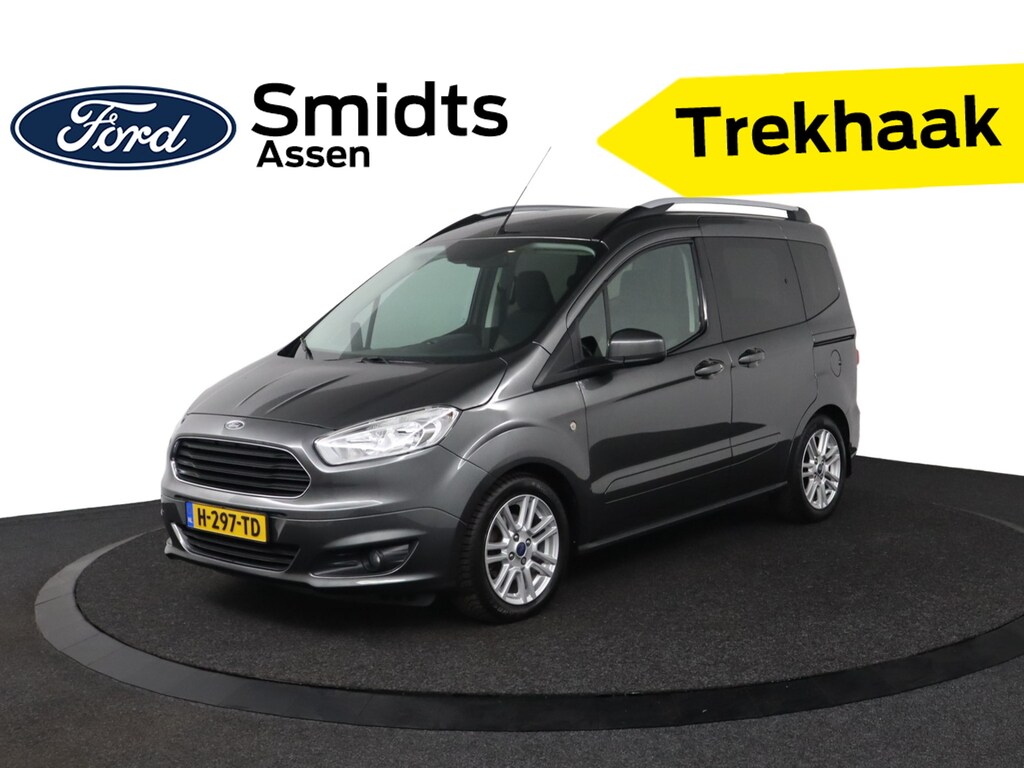 Ford Tourneo Courier 100pk Ecoboost Titanium | Navigatie | trekhaak | Stoelverwarming | Achteruitrijcamera |