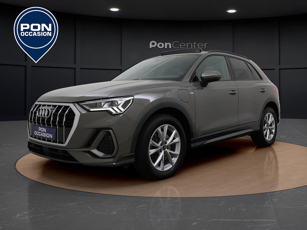 Audi Q3 45 TFSIe S-line | Pano dak | Trekhaak | 360 Camera | Side Assist | ACC | SONOS | Elek. Achterklep | Elek. Stoelen | Stuur-/Stoelverwarming | 18'' |