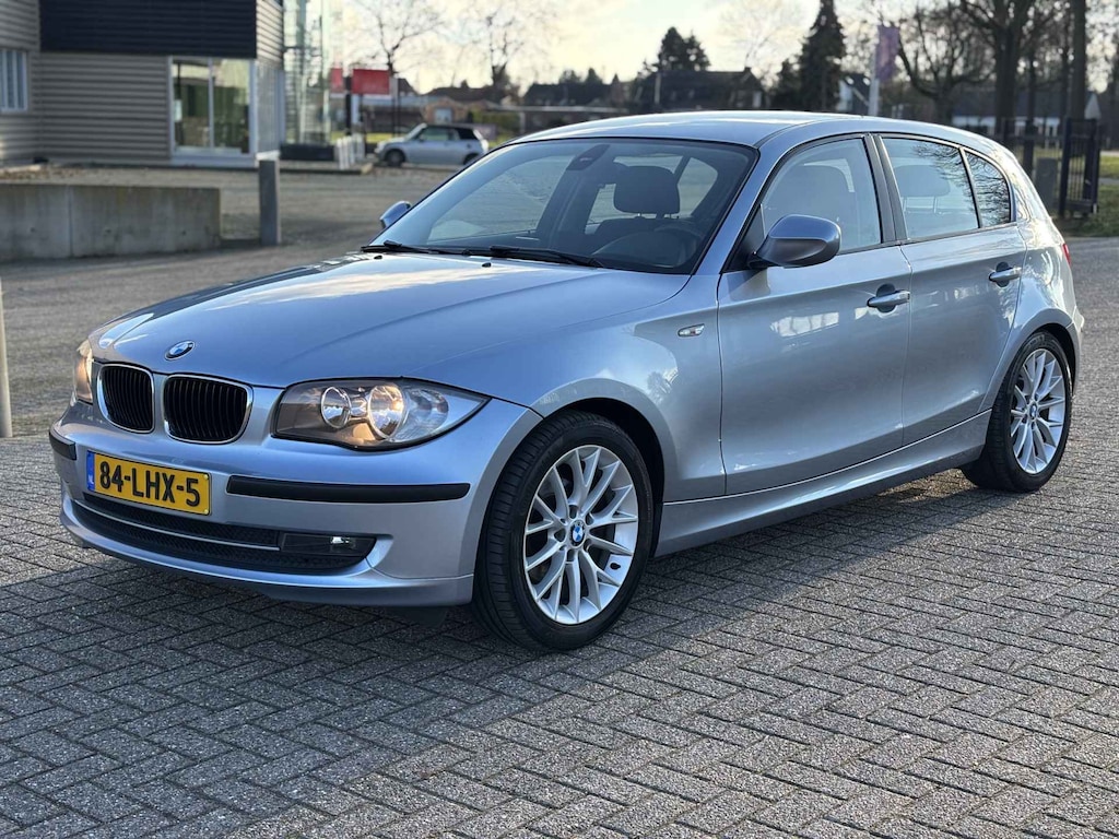 BMW 1-Serie 116d Corporate Business Line [ APK tot sept 27, cruise, lmv ]