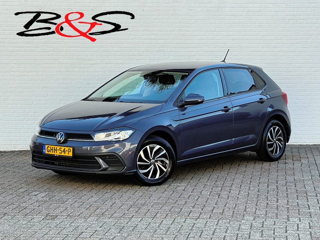 Volkswagen Polo 1.0 TSI Life Edition Camera Carplay Adaptive cruise Airco All season banden