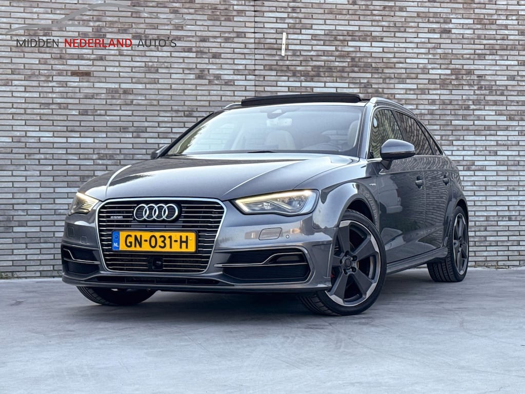Audi A3 Sportback 1.4 e-tron PHEV * ADAPT CRUISE * PANORAMA * STOELVERWARMING * LED *